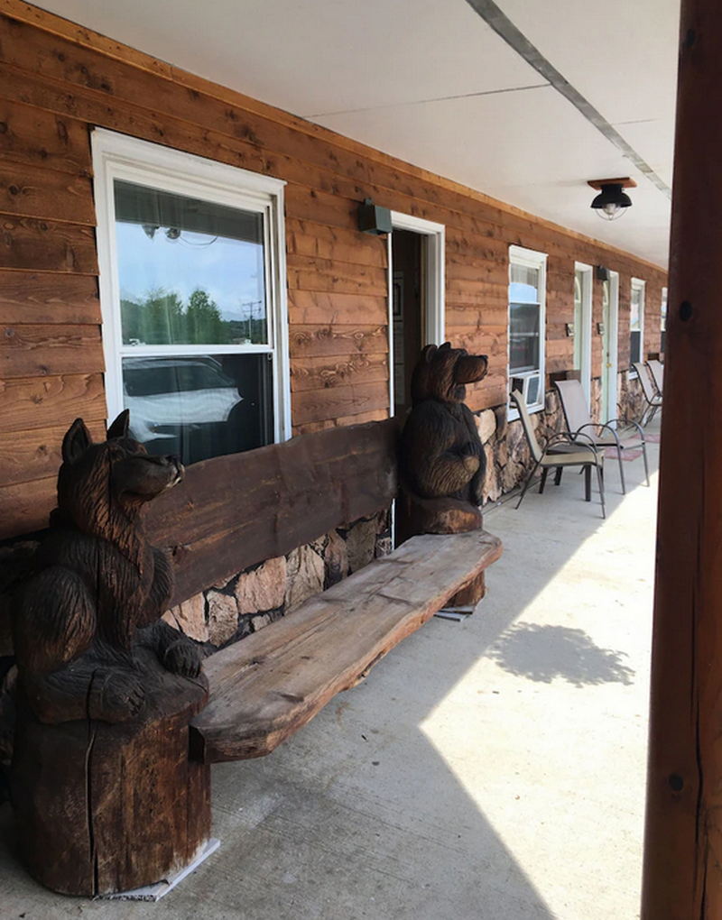 Superior Motel & Suites (Star-Lite Motel, Star Lite Motel) - Web Listing
